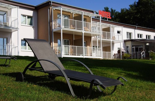 Kyritz Apartment | Doppelzimmer Standard, mit Seeblick, Dusche/wc