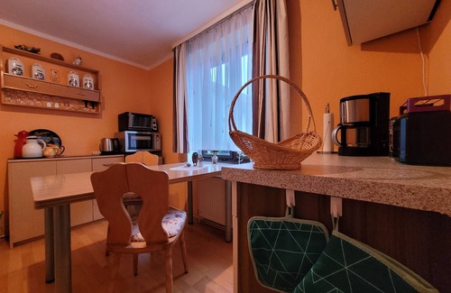 Franken Siedlung Apartment | Doppelzimmer - Zimmervermietung Lange