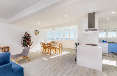 Cacilhas Apartment | DORA'S HOME