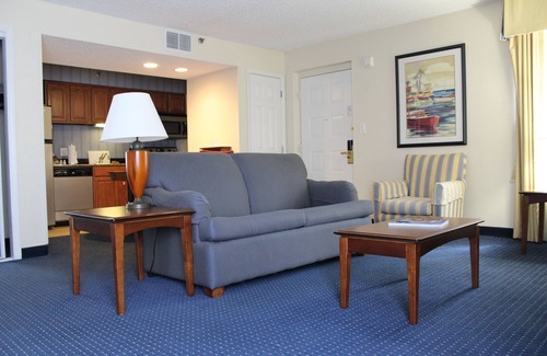 Doral Hotel | Doral Inn & Suites Miami Airport West