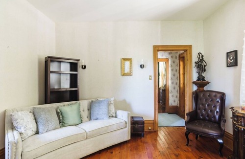 Gormley Other | Doran Farm 5-BDR Grand Farmhouse, Wedding Venue!