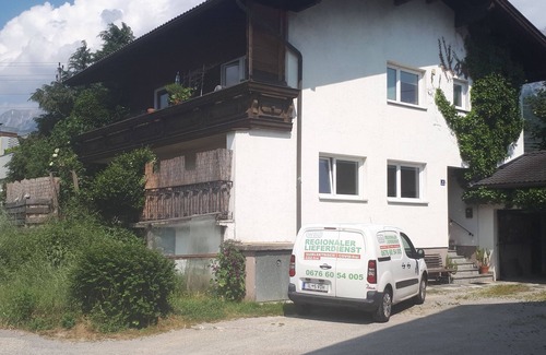 Baumkirchen Apartment | Dorfidylle Nahe Innsbruck, Ganze Etage, Ruhelage, mit Terrasse und Garten