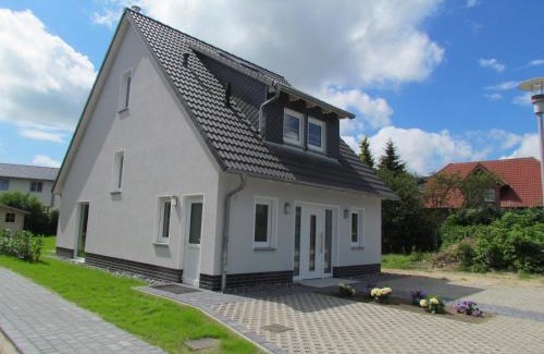 Sellin House | Dorie