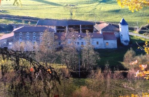 Germolles-sur-Grosne Bed & Breakfast | Dormez dans la chambre du meunier !