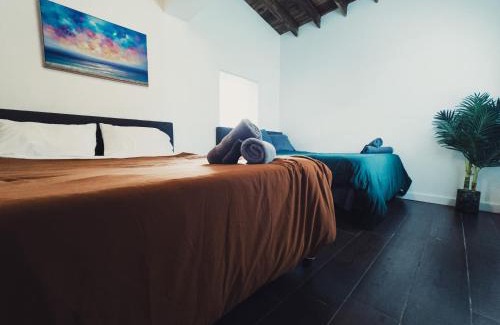 Buena Vista House | Dos Casitas Design District #1 - 3 Bedroom House