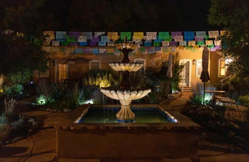 Downtown Santa Fe House | Dos Hermanas Compound 7 Casitas Downtown