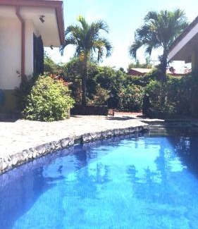 Cacique Bed & Breakfast | Dos Palmas Studio Apartments