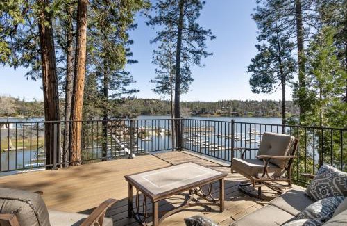 Groveland House | Dos Pinos Spacious Lakefront Cabin with Game Room