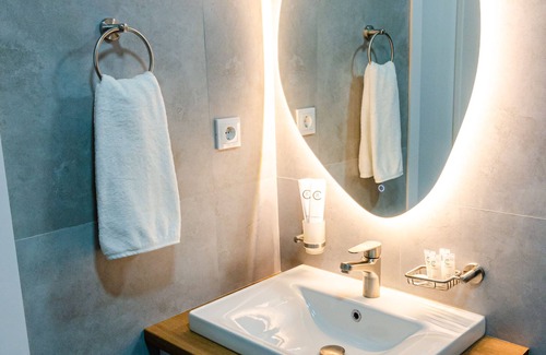 Sverdlov District Hotel | Dosman Hotel Bishkek
