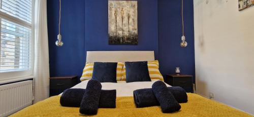 Streatham Hill House | Double Bed at Cozy Hailsham