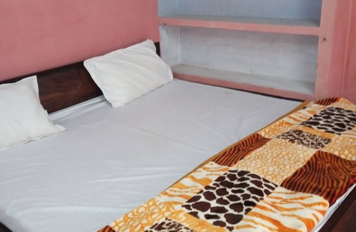 Faizabad House | Double bed Room 2