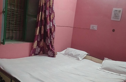 Faizabad House | Double bed Room 2