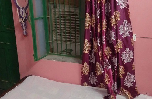 Faizabad House | Double bed Room 4