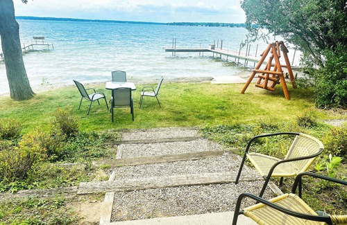 Lake City Apartment | Double Bed Room in Heart of Lake City