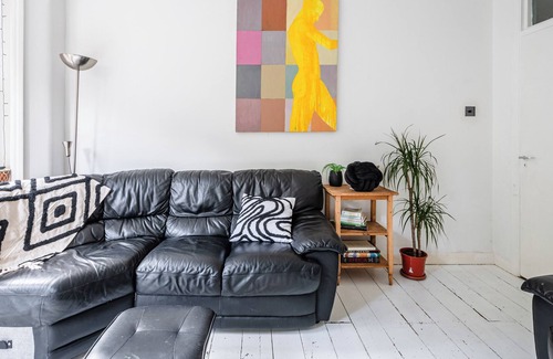Hackney Apartment | Double Bedroom in the Heart of Hackney!