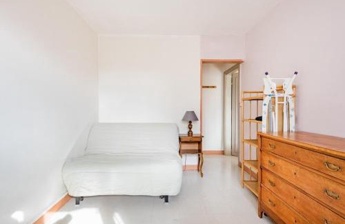 Petit-Ivry House | Double bedroom with share bathroom, in Paris area