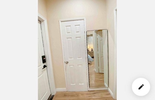 Ontario House | Double beds with private entrance garage parking