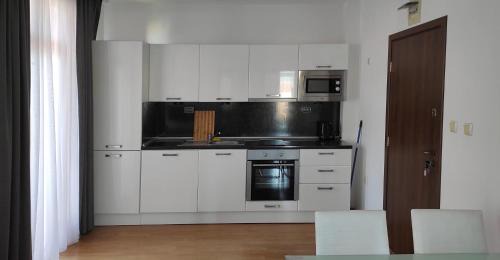 Tankovo Apartment | Double Cream Apartment