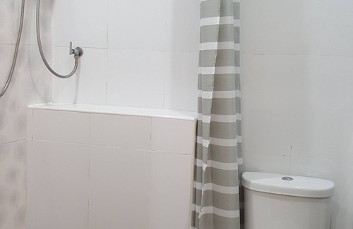 Ban Chang Lo Hotel | Double D Rooms & Cafe