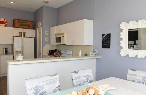 Acapulco Village House | Double Decker-Ocean View, Multiple Decks, Short Walk to Beach!