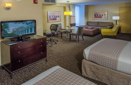 Connecticut Ave - K Street Hotel | Double Double Suite w/Kitchen at Beacon Hotel & Corporate Quarters