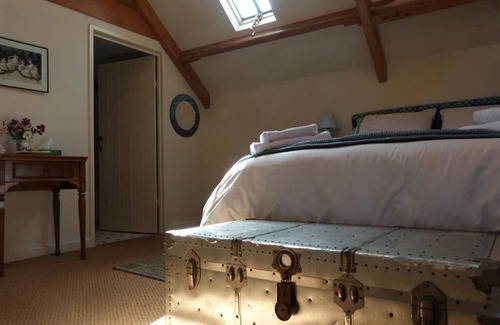 Crewkerne Bed & Breakfast | Double Ensuite Lavender