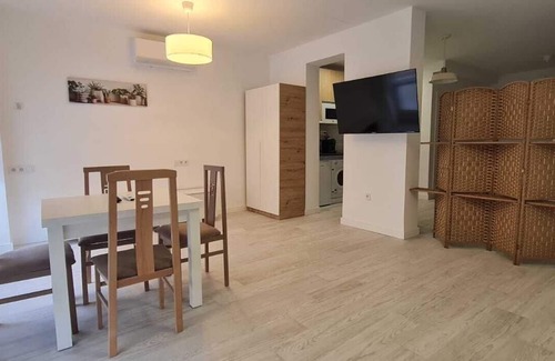 Vista Alegre Apartment | Double family apartment