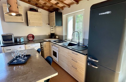 Mollans-sur-Ouveze House | Double-gîte with jacuzzi, swimming pool and balneotherapy.
