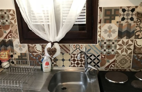 Mirties House | Double Heart Villa Athina
