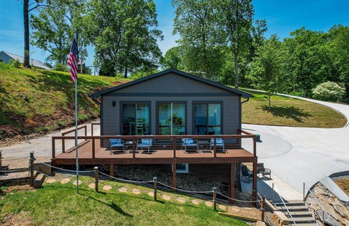 Chickamauga Lake House | Double J's LakeHouse on Chickamauga Lake