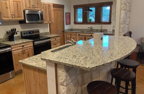 Concan House | Double L River House @ Frio Premier Rental Homes