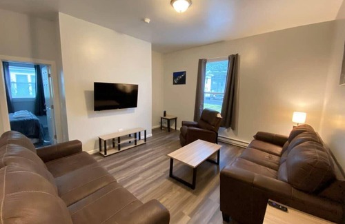 Oneonta Apartment | Double Play Apt 2 - All Star Baseball Rentals