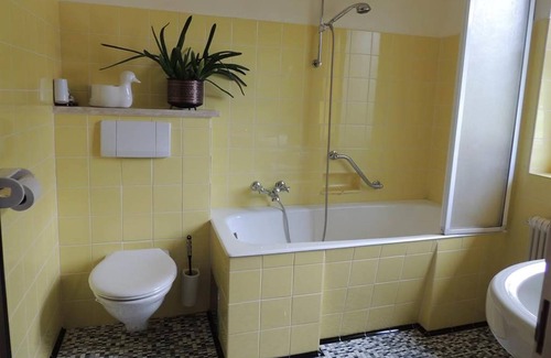 Golling an der Salzach Apartment | Double room with shower, WC - Auheim Hörl