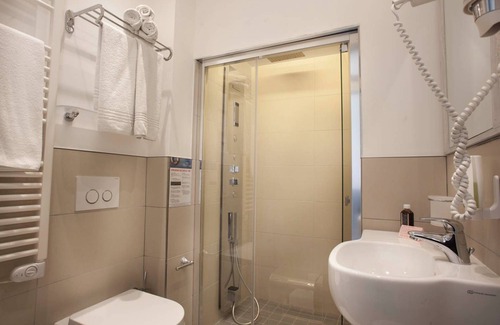 Igea Marina Apartment | Double room with kitchenette and 2 balconies