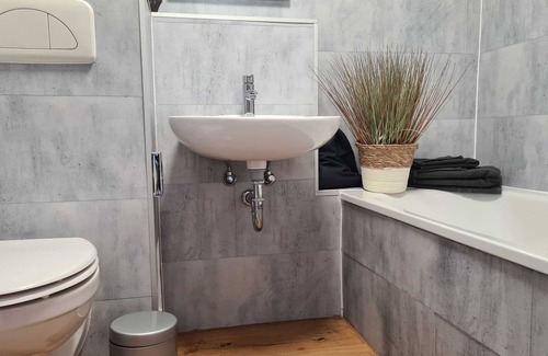 Anklam Apartment | Double room 12 - Altes Lazarett guest house