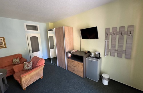 Forst Bed & Breakfast | Double room 2 - Bed & Breakfast am Waldgürtel