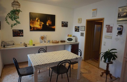 Erfurt Apartment | Double Room 2 - Privatzimmer Am Ginkgobaum