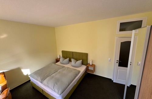 Forst Bed & Breakfast | Double room 3 - Bed & Breakfast am Waldgürtel