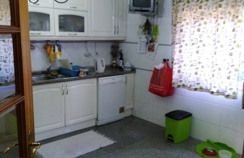 Albarraque Apartment | Double Room 4 At Albarraque, Sintra With Balcony