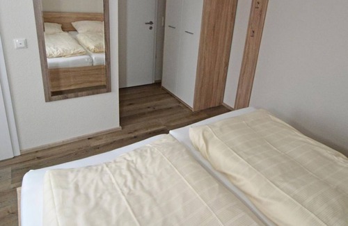 Waldbockelheim House | Double room B, shower/WC, 1 bedroom - Weinhaus Hehner-Kiltz