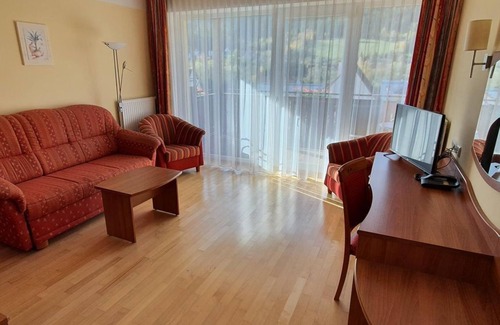 Anger House | Double room B without balcony (1-2 nights) - Hotel Angerer-Hof