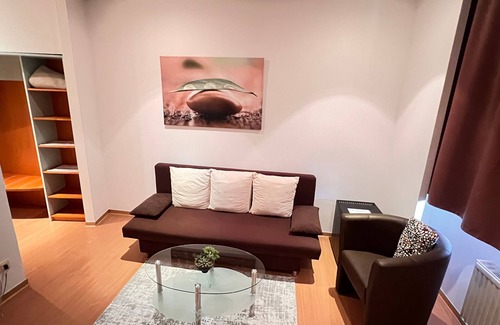 Dietzenbach House | Double room Business - Mainstreet Hotel