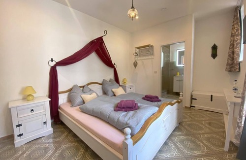 Neuleiningen Bed & Breakfast | Double room Cassablanca - Felsenmühle Neuleiningen