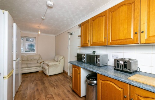 Chesfield House | Double room-Comfort-Shared Bathroom