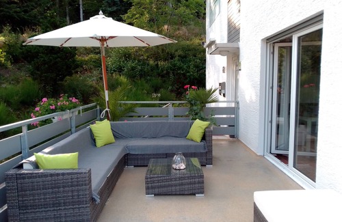 Gernsbach Apartment | Double room comfort with private external bathroom