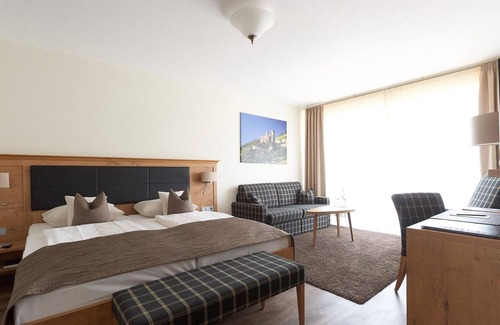 Mainz-Bingen House | Double room, shower or bath, WC - Fetzer's Landhotel