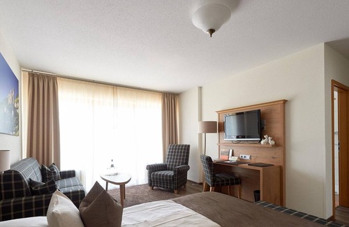 Mainz-Bingen House | Double room, shower or bath, WC - Fetzer's Landhotel