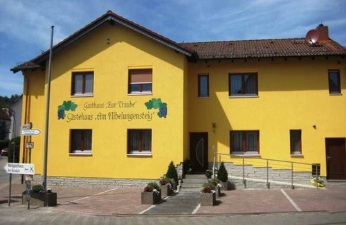 Lautertal Cottage | Double room 13 - Gästehäuser Am Nibelungensteig