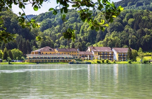 Schlogen House | Double room Donau.Steig, bath, WC - Riverresort Donauschlinge