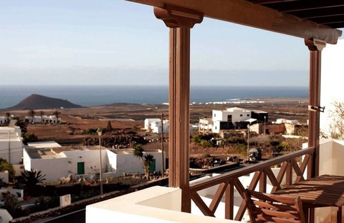 Tinajo Apartment | Double room for 2 guests with 19m² in Tinajo (263952)